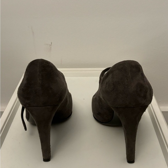 Prada heels, gray, size 38 - Picture 4 of 5